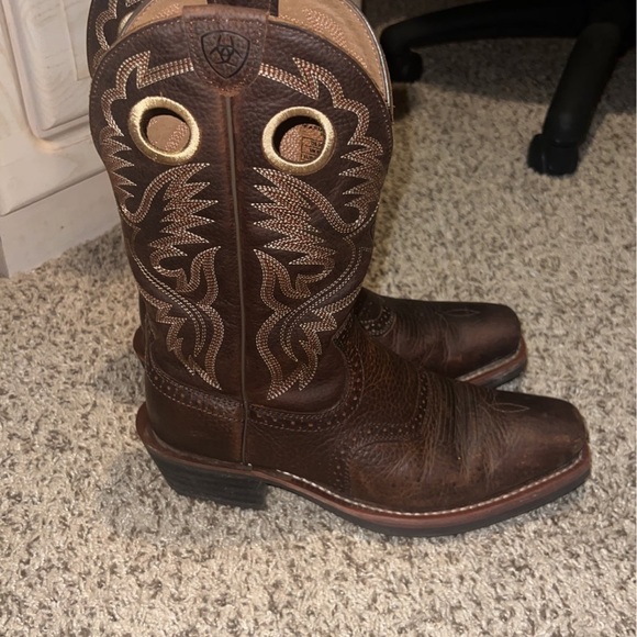 Men’s Ariat Roughstock Cowboy Boots main image 4